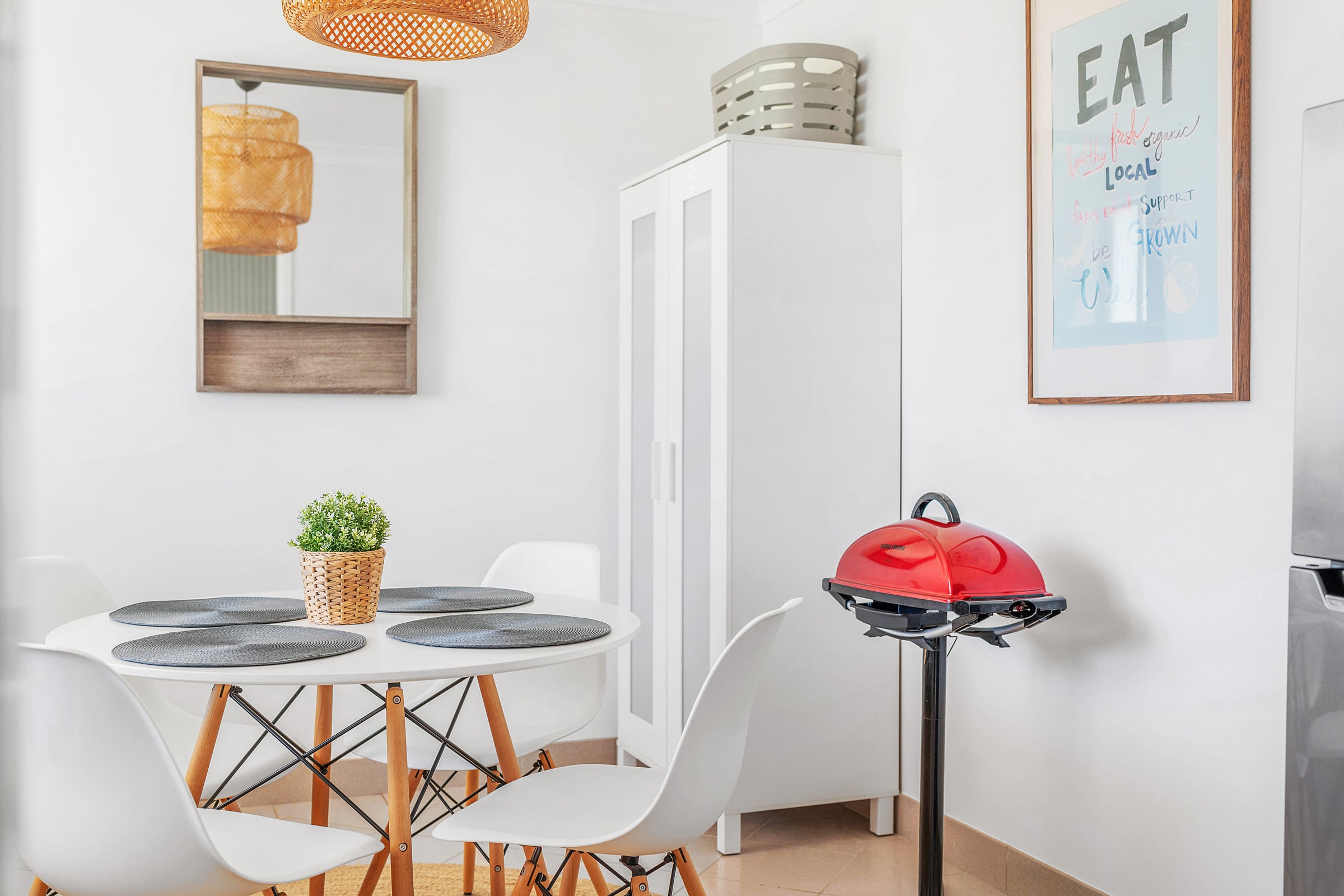 Southern Belle Apartment 10